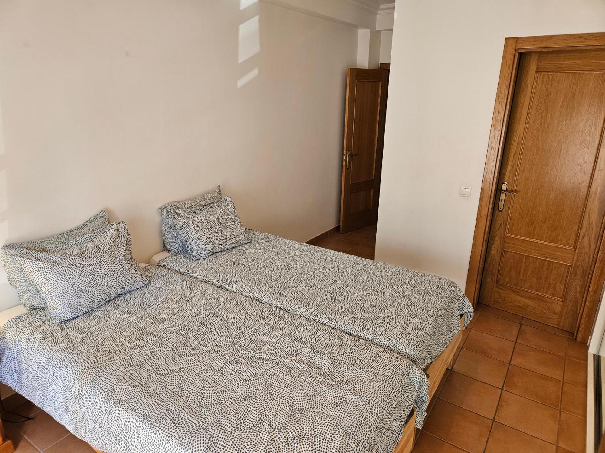 קבאנס דה טאבירה Home4U - Fantastic 2 Bedroom Apartment, With Pool מראה חיצוני תמונה